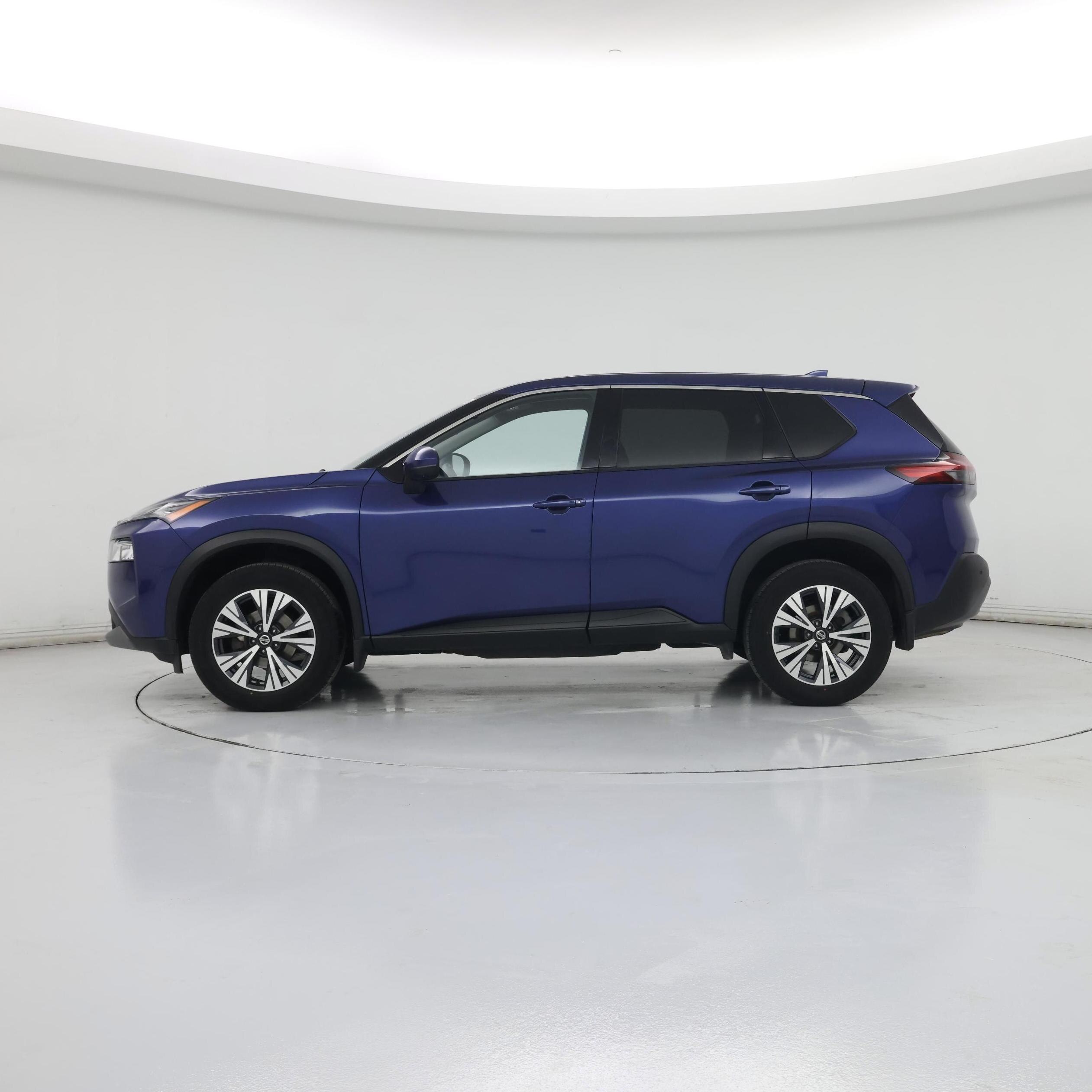 Thumbnail: 2021 Nissan Rogue - 3