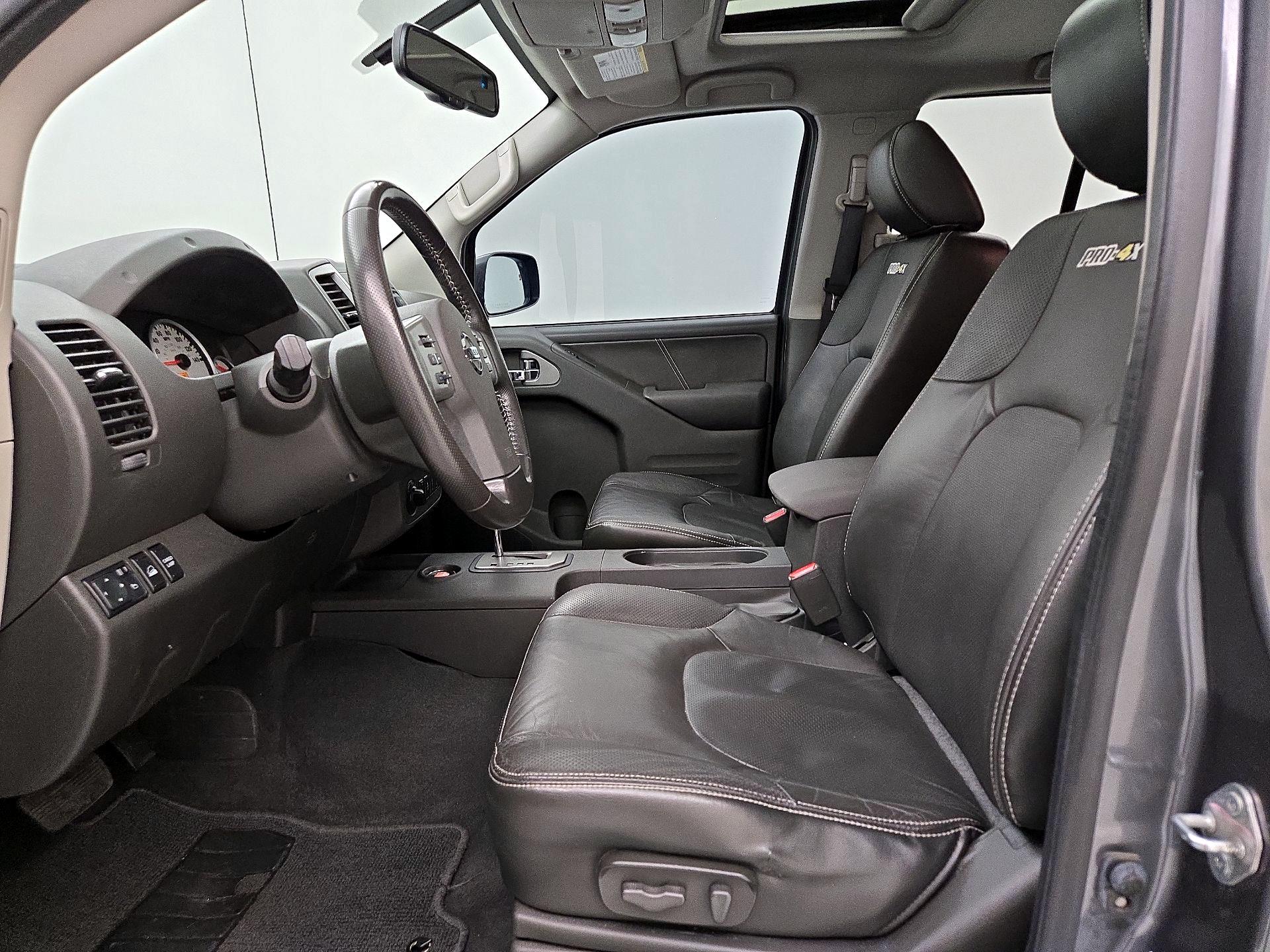 Thumbnail: 2020 Nissan Frontier - 11