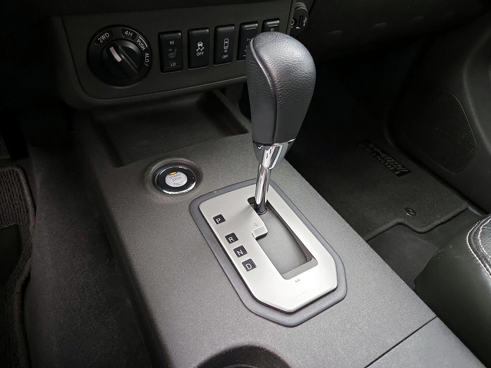 Thumbnail: 2020 Nissan Frontier - 18