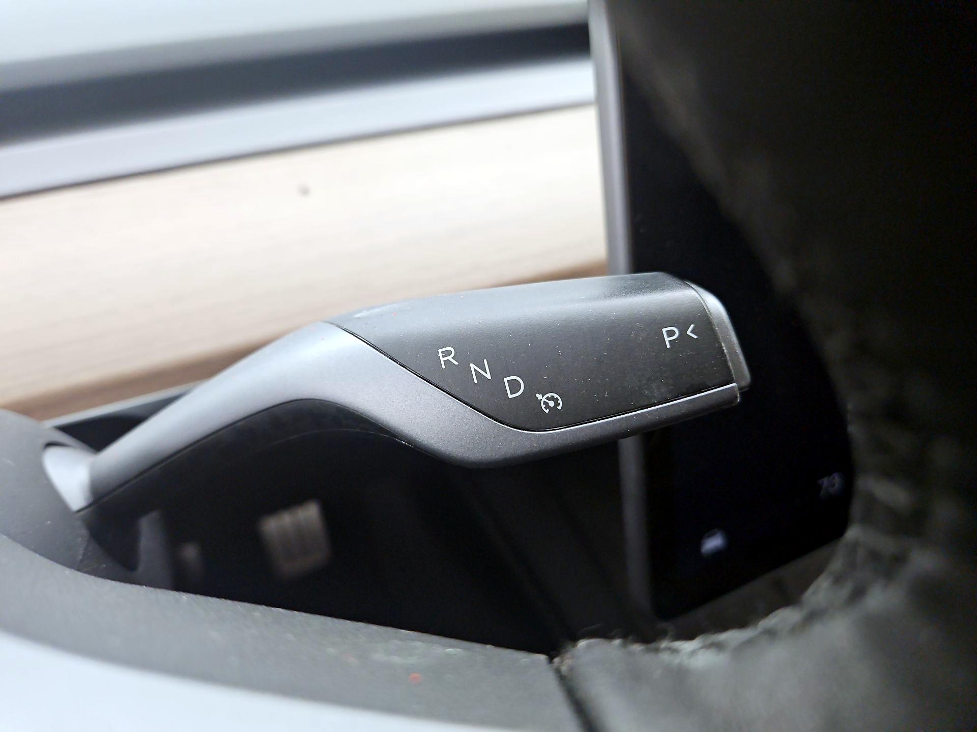 Thumbnail: 2023 Tesla Model 3 - 17