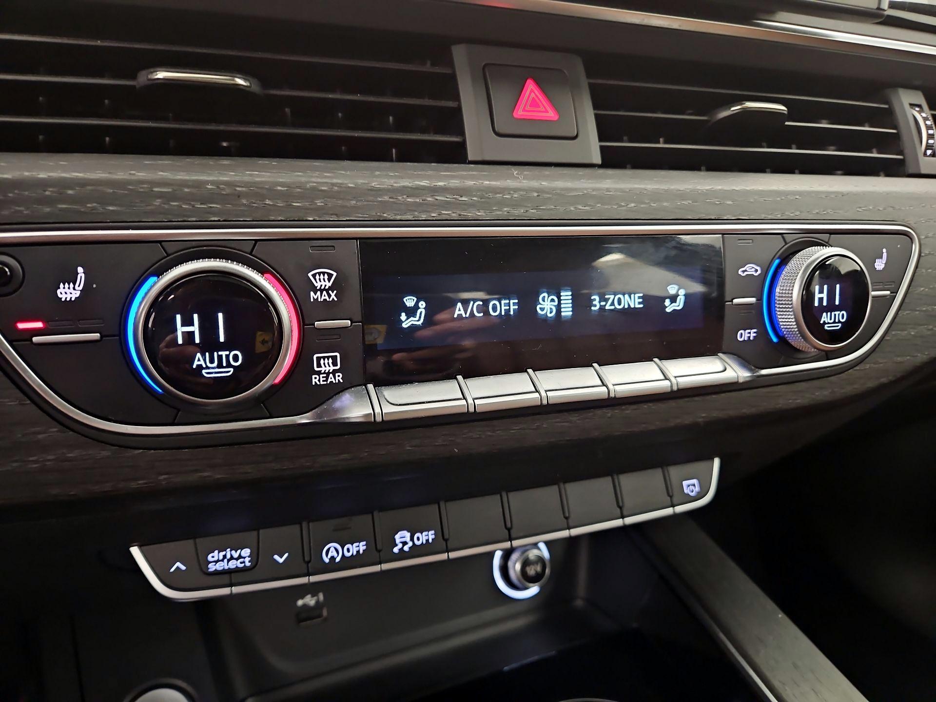 Thumbnail: 2020 Audi A4 - 16