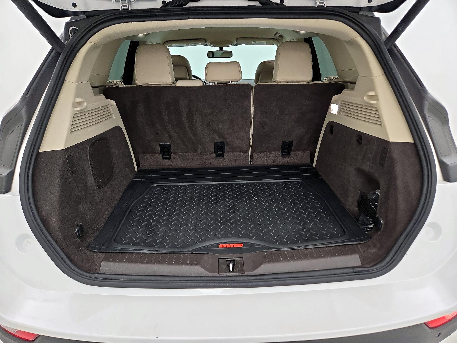 Thumbnail: 2019 Lincoln MKC - 20