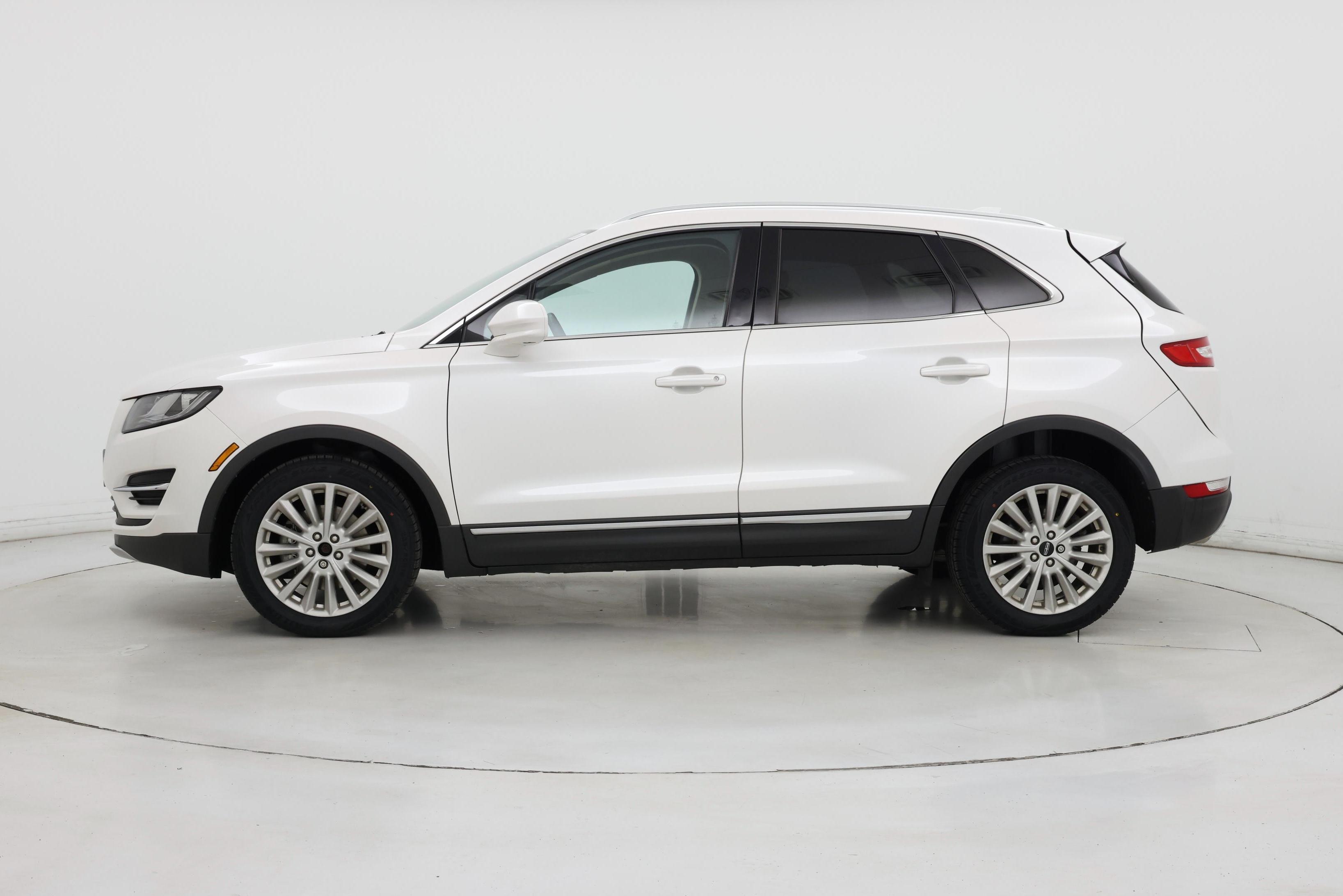 Thumbnail: 2019 Lincoln MKC - 3