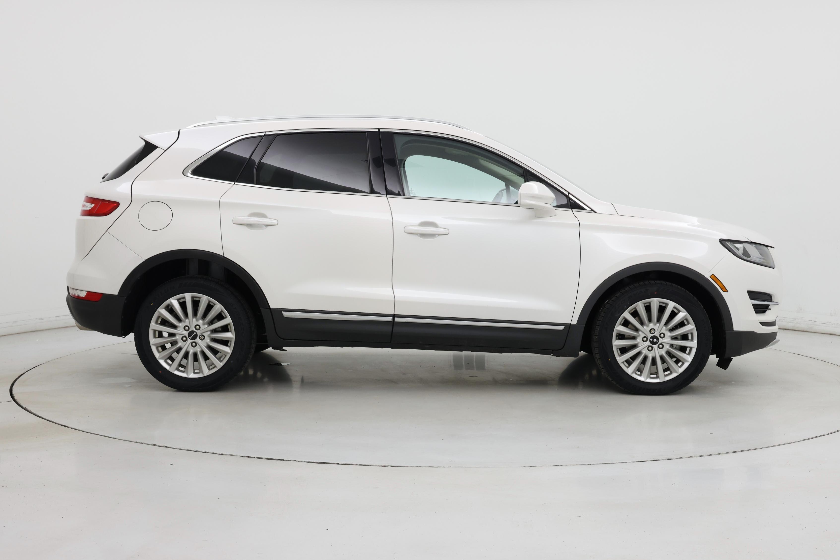 Thumbnail: 2019 Lincoln MKC - 7