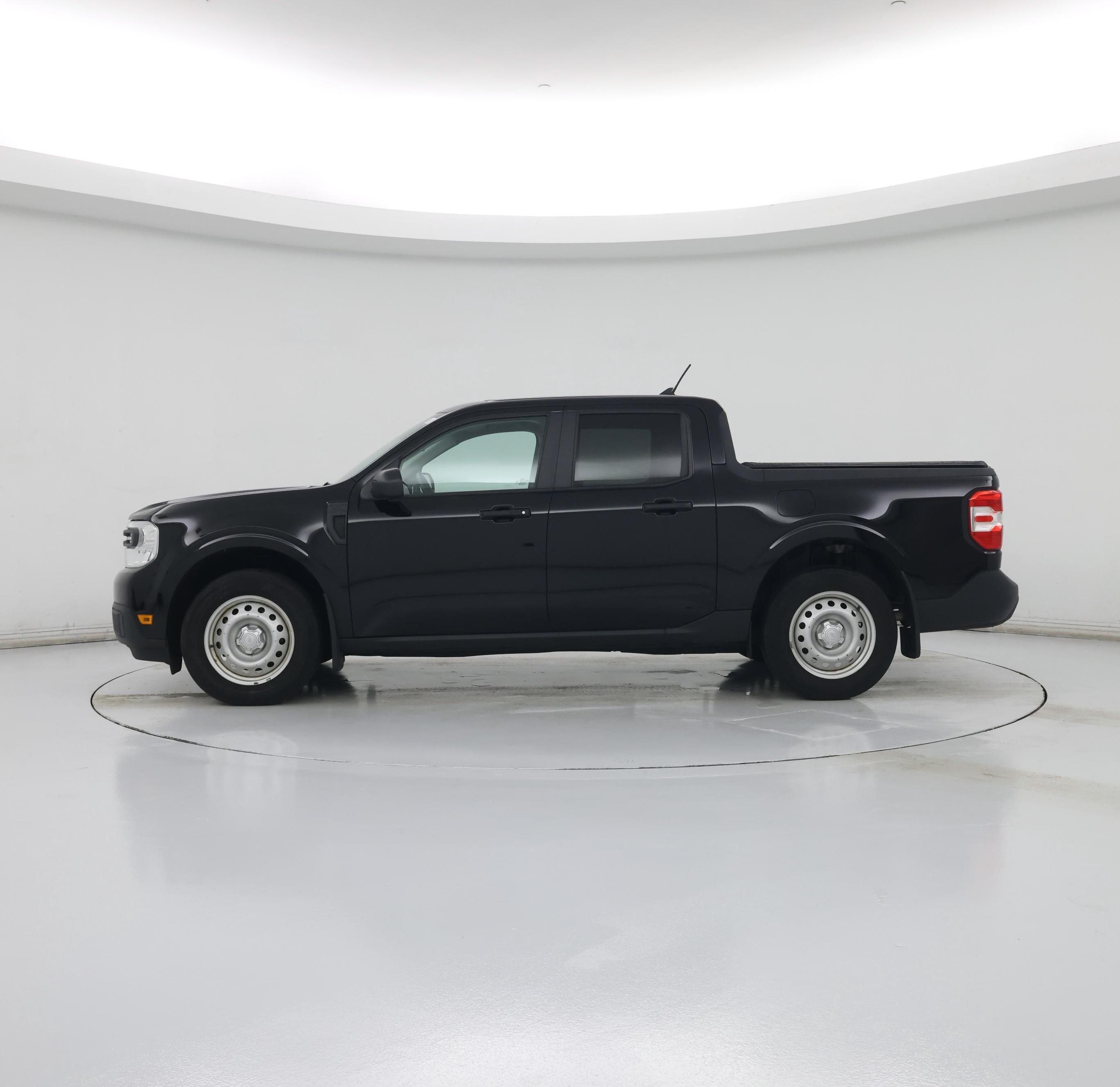 Thumbnail: 2022 Ford Maverick - 3