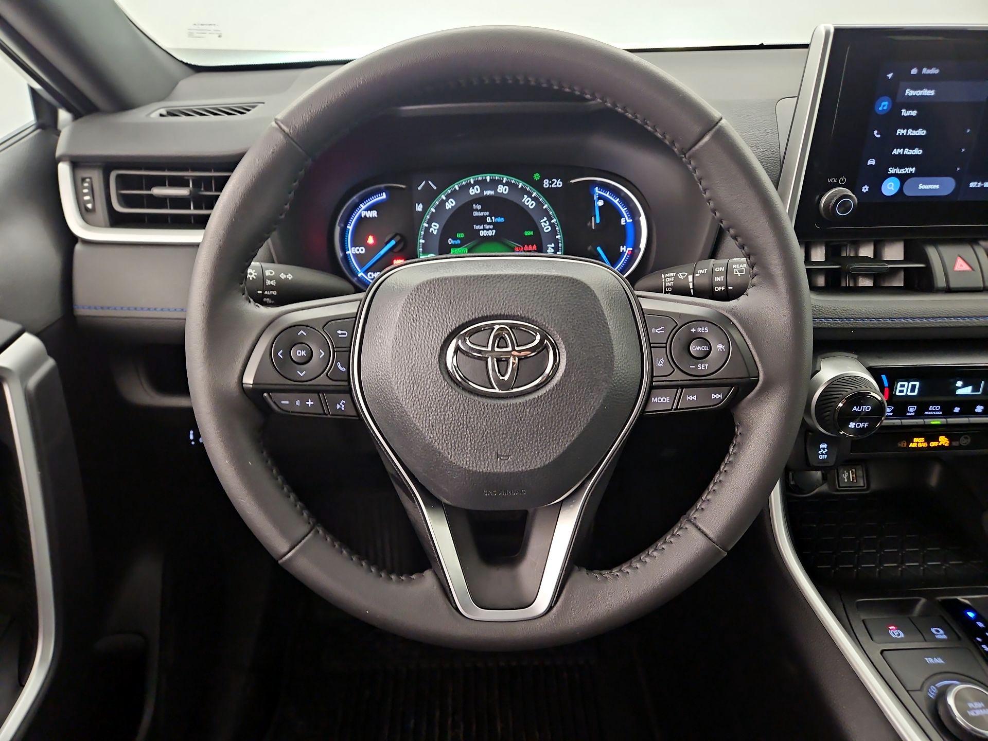 Thumbnail: 2025 Toyota RAV4 - 10