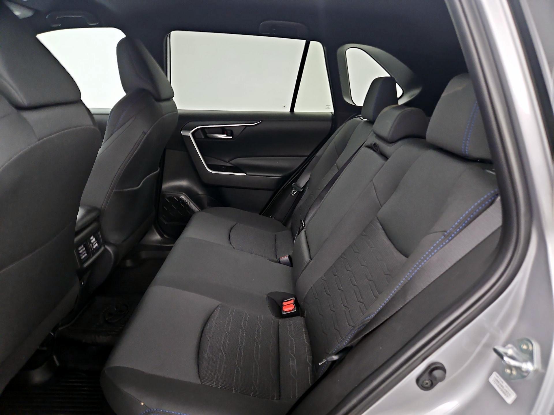 Thumbnail: 2025 Toyota RAV4 - 19