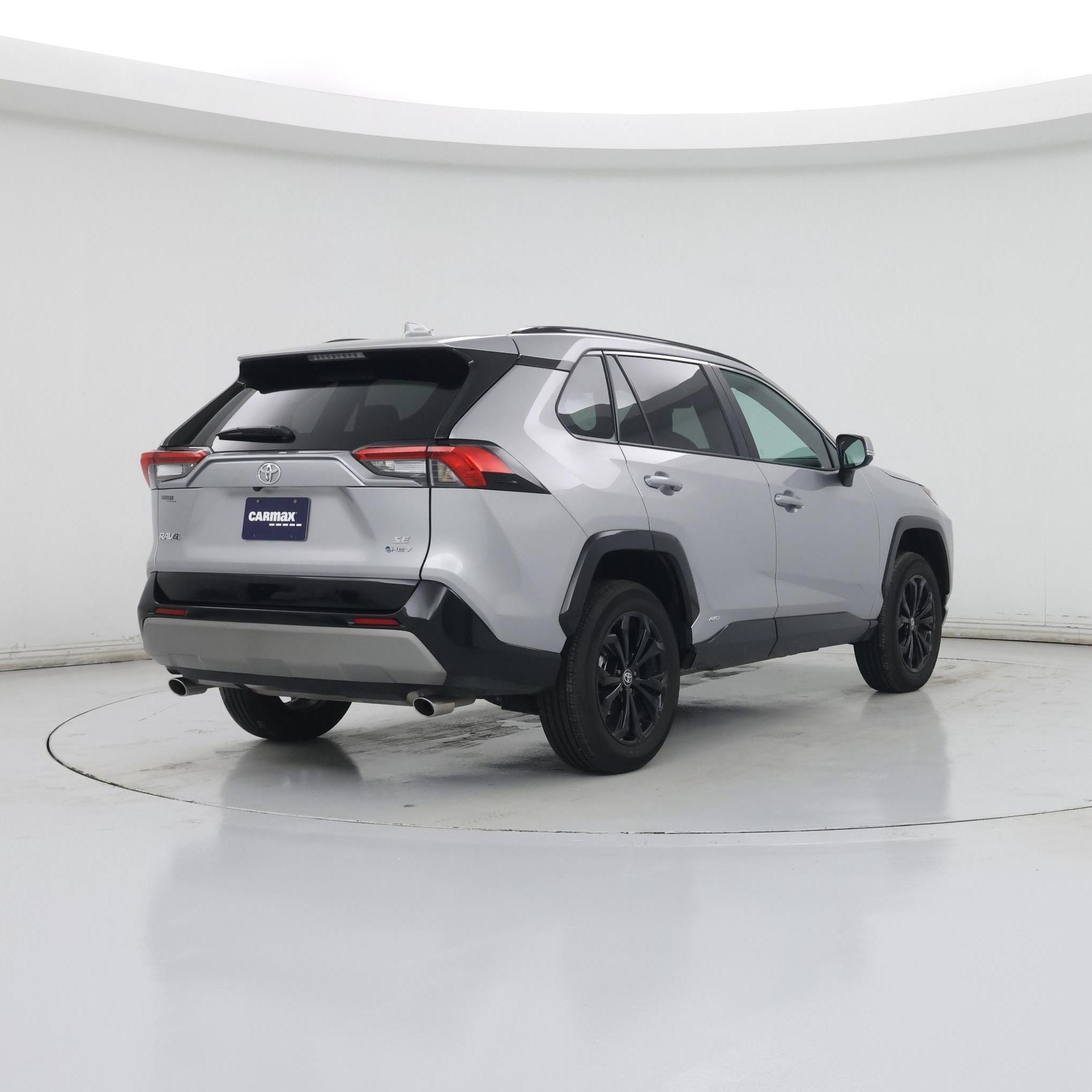 Thumbnail: 2025 Toyota RAV4 - 8