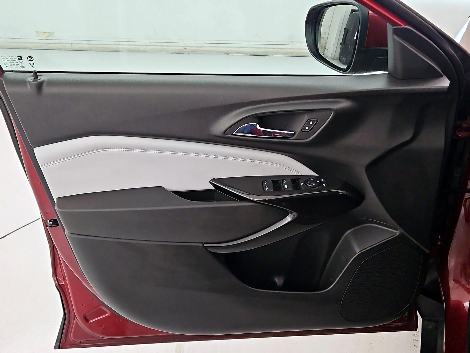 Thumbnail: 2024 Chevrolet Trax - 12