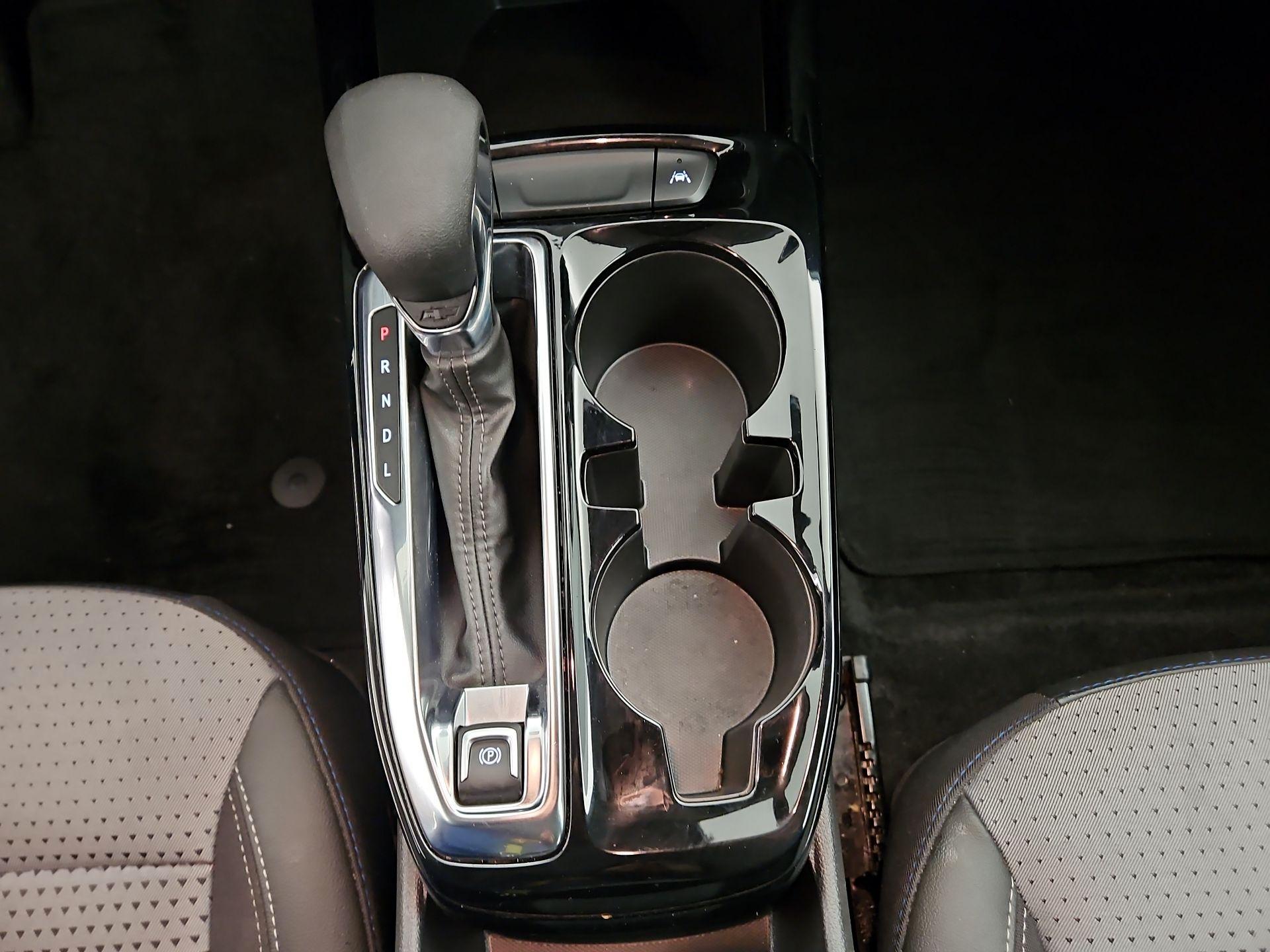 Thumbnail: 2024 Chevrolet Trax - 17