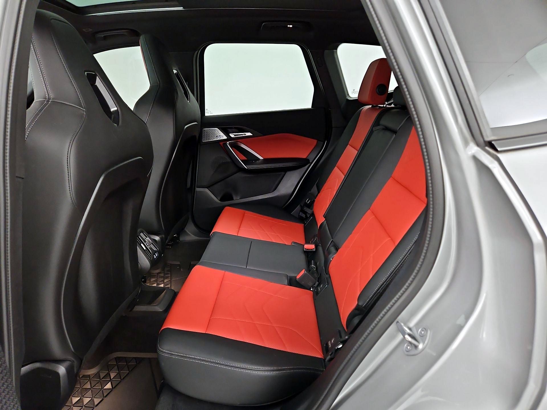 Thumbnail: 2025 BMW X1 - 20