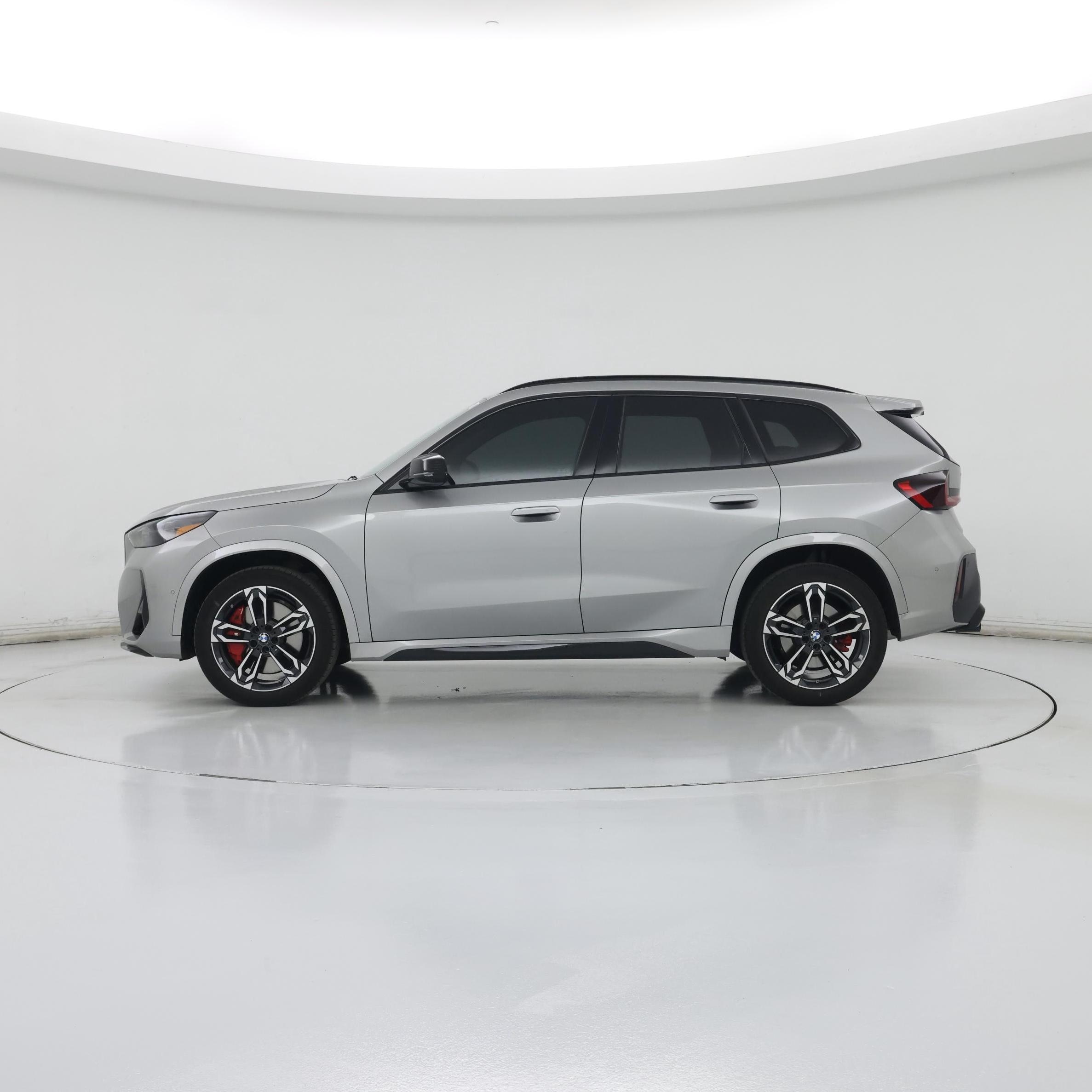 Thumbnail: 2025 BMW X1 - 3