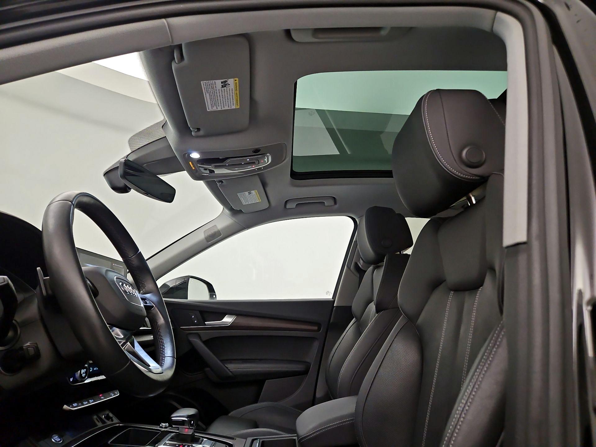 Thumbnail: 2022 Audi Q5 - 20