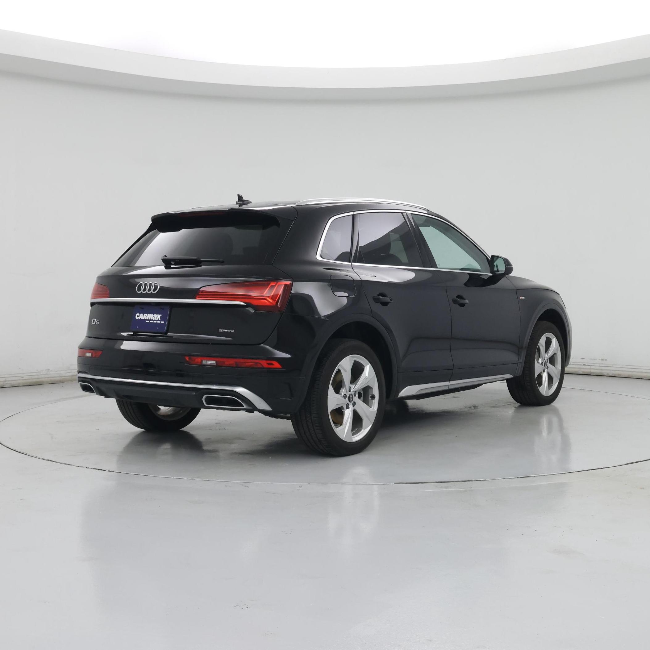 Thumbnail: 2022 Audi Q5 - 8