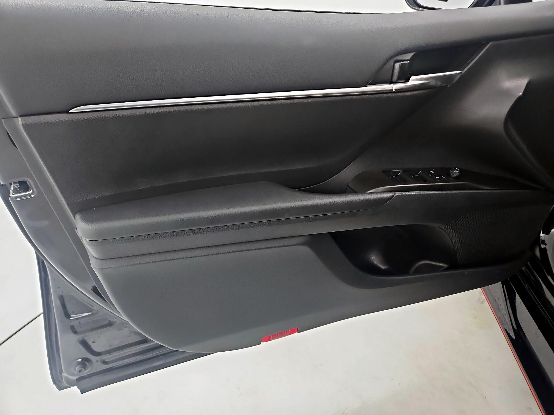 Thumbnail: 2024 Toyota Camry - 12