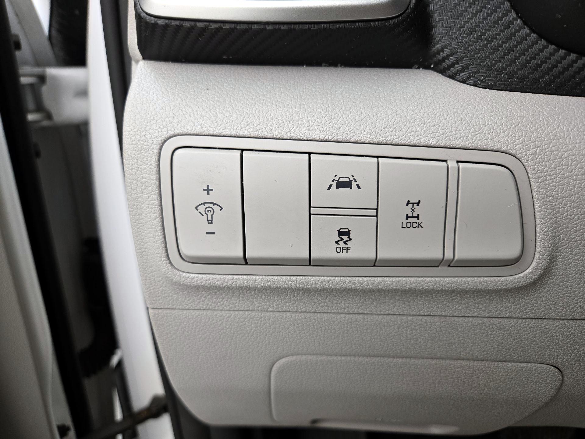 Thumbnail: 2019 Hyundai Tucson - 13