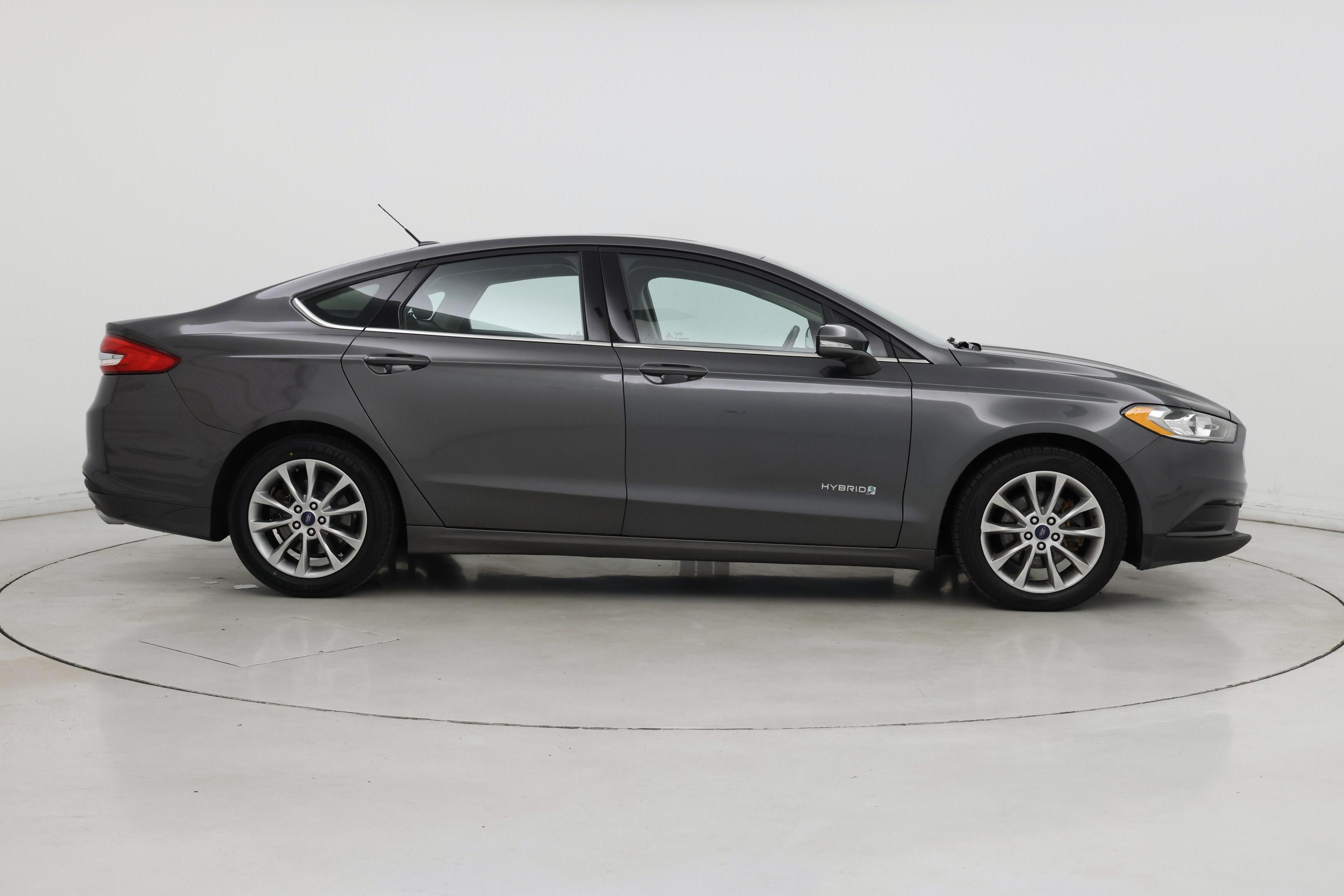 Thumbnail: 2017 Ford Fusion - 7
