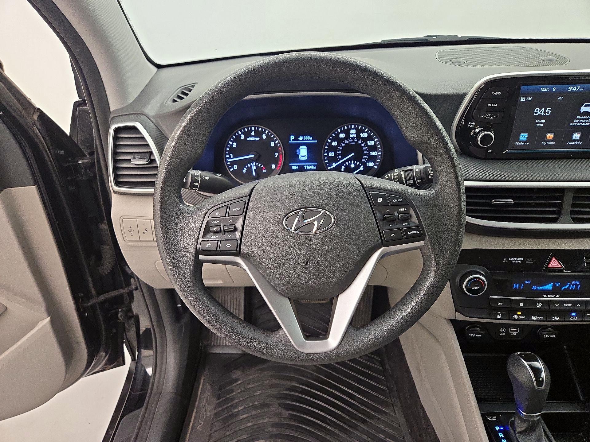 Thumbnail: 2020 Hyundai Tucson - 10