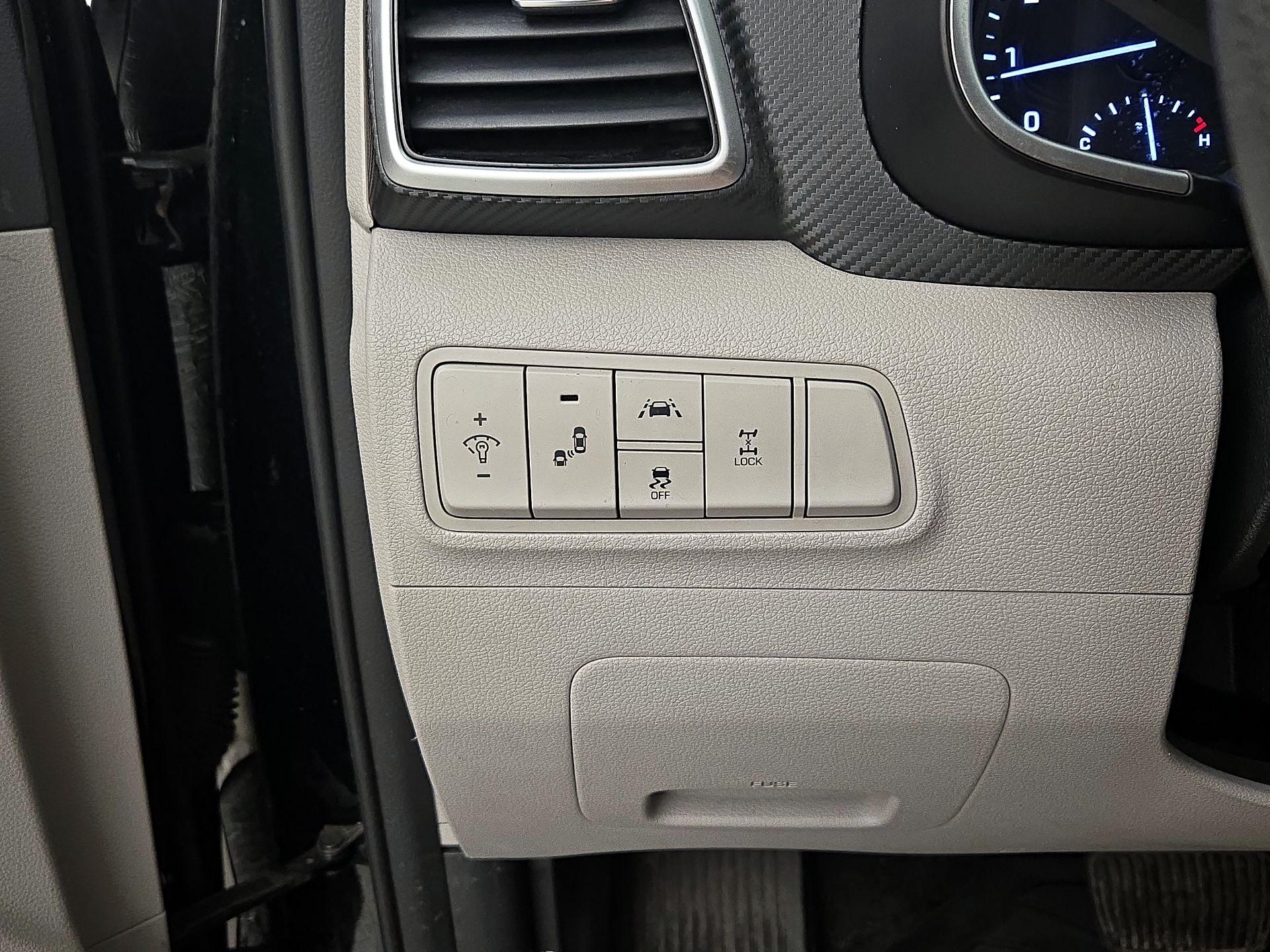 Thumbnail: 2020 Hyundai Tucson - 13