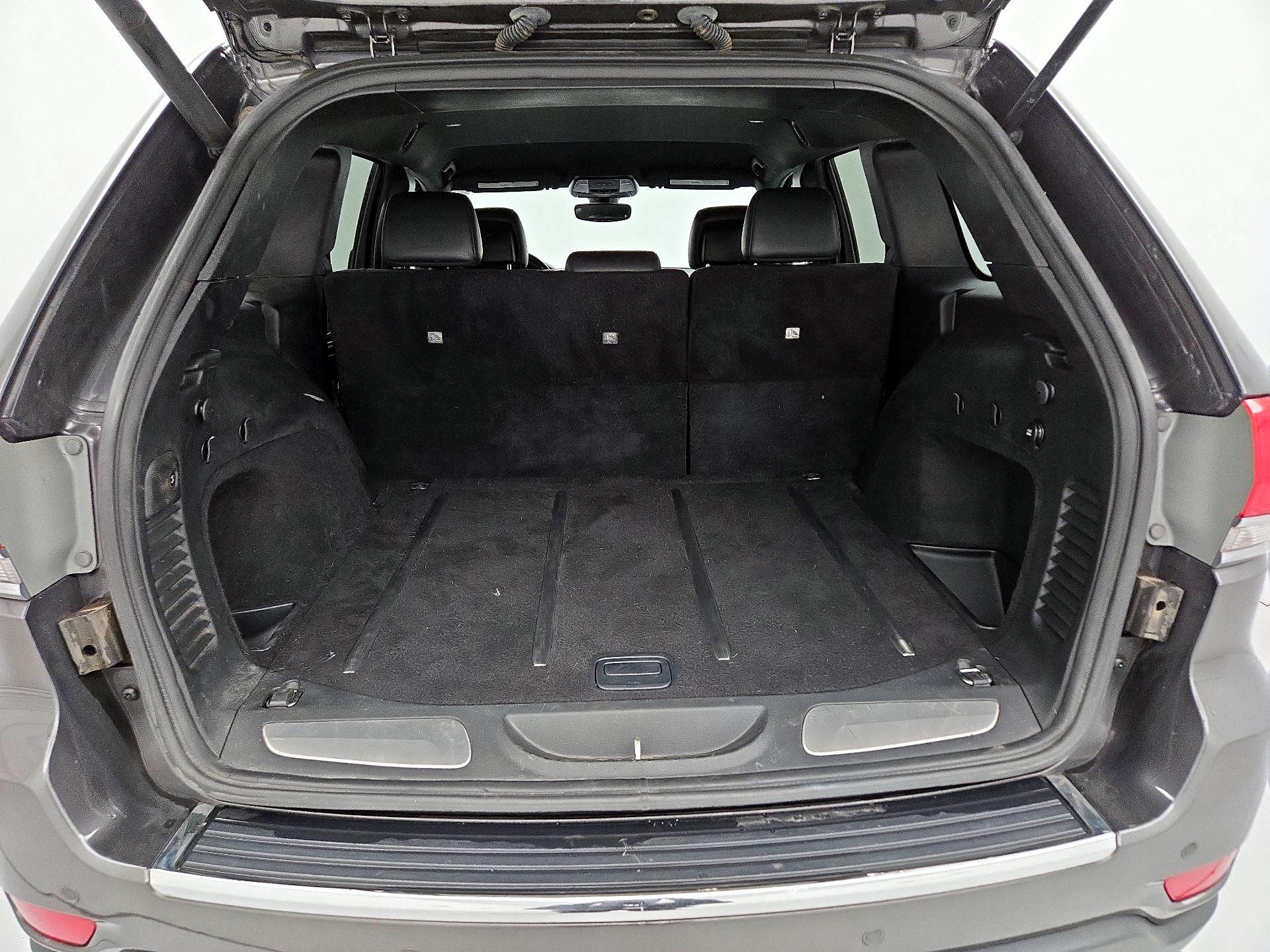 Thumbnail: 2017 Jeep Grand Cherokee - 20