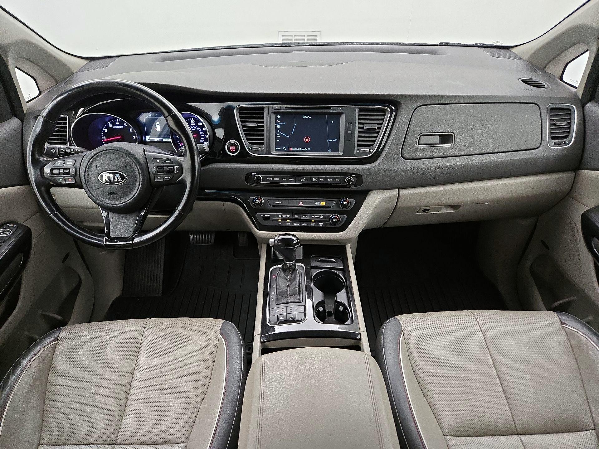 Thumbnail: 2015 Kia Sedona - 9