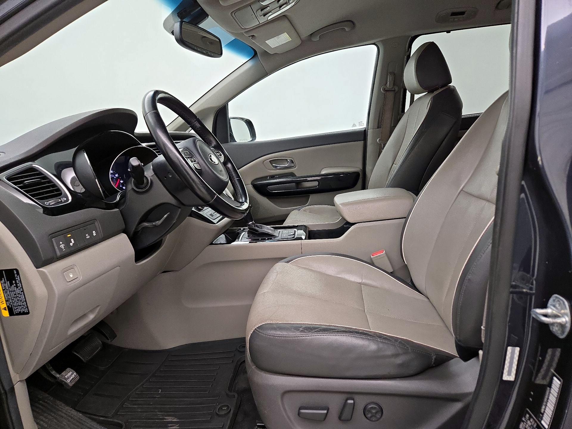 Thumbnail: 2015 Kia Sedona - 11