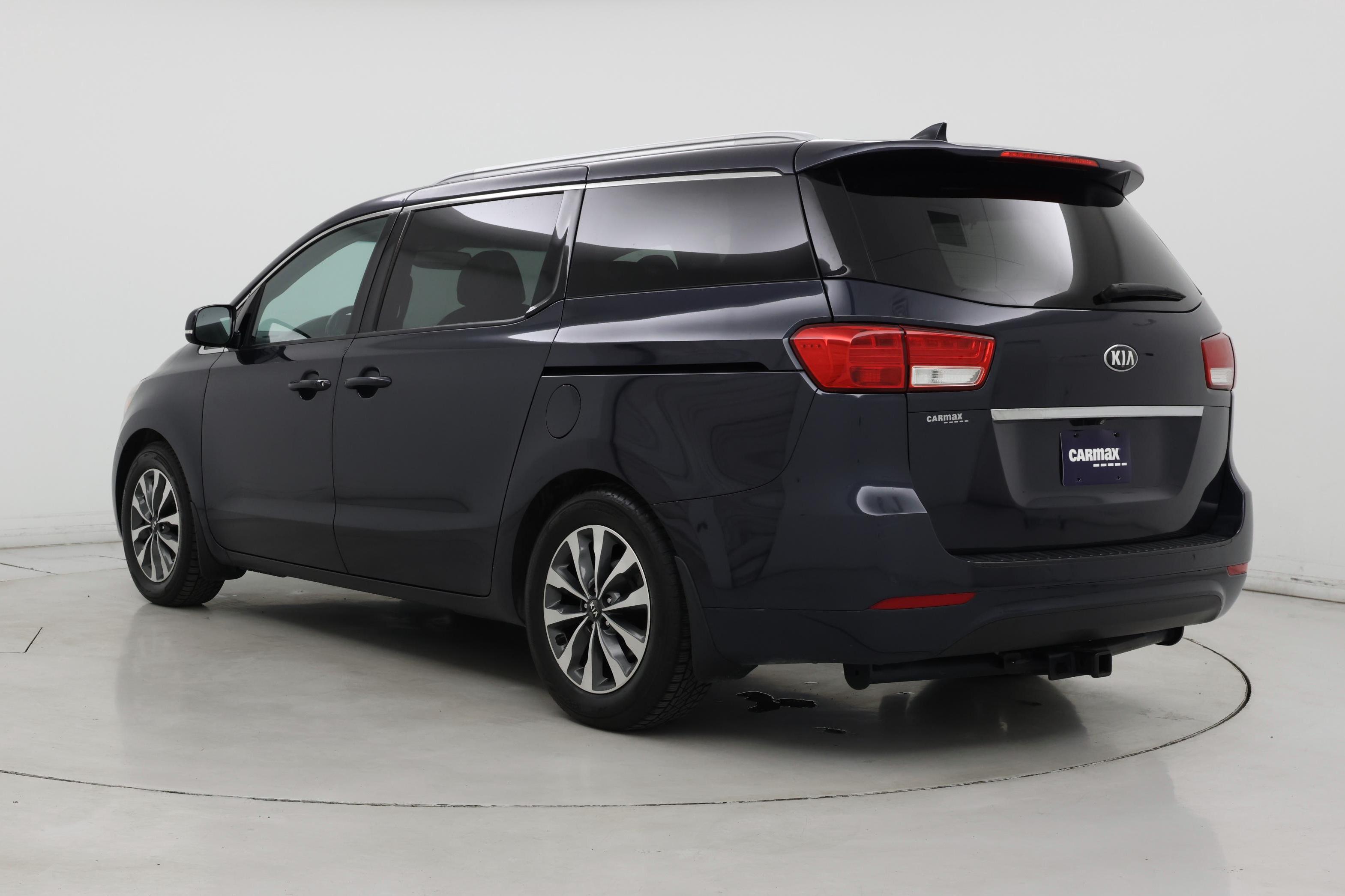 Thumbnail: 2015 Kia Sedona - 2