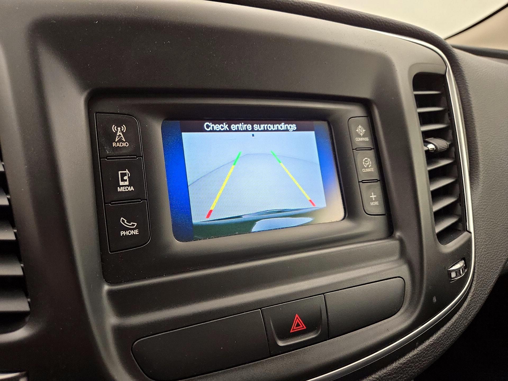 Thumbnail: 2015 Chrysler 200 - 14