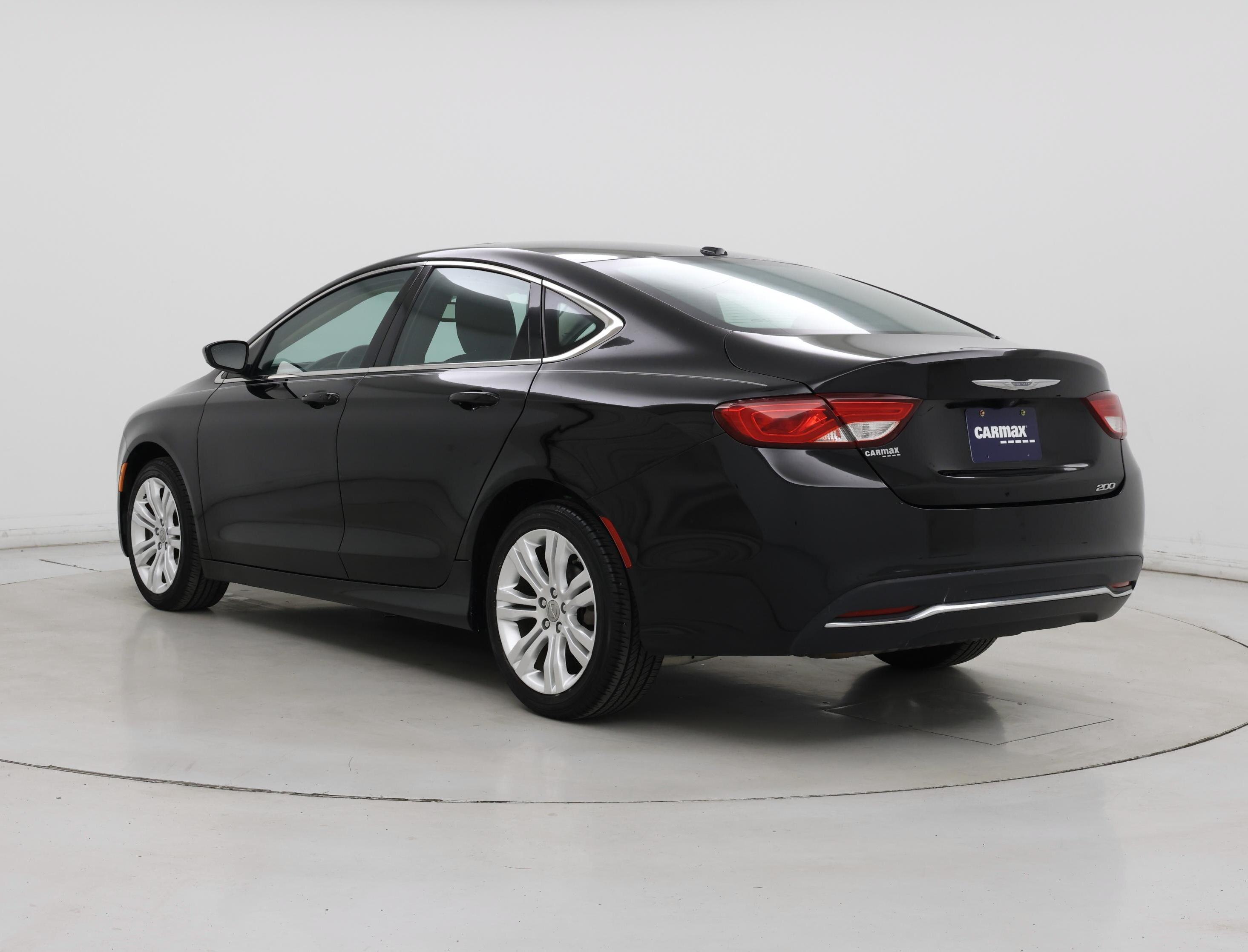 Thumbnail: 2015 Chrysler 200 - 2