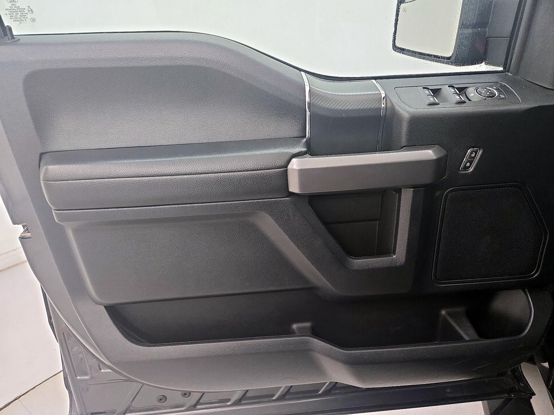 Thumbnail: 2019 Ford F-150 - 12