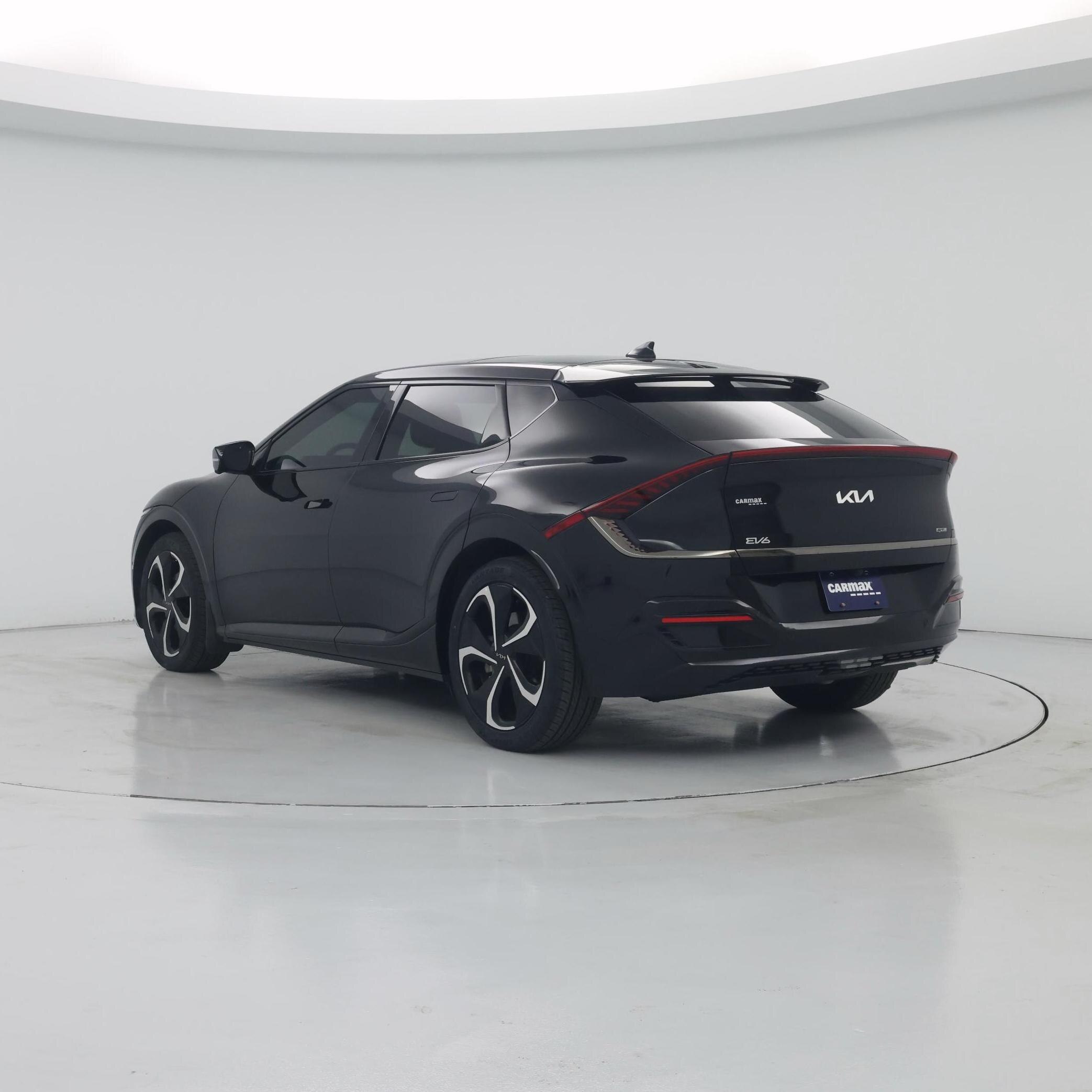 Thumbnail: 2022 Kia EV6 - 2