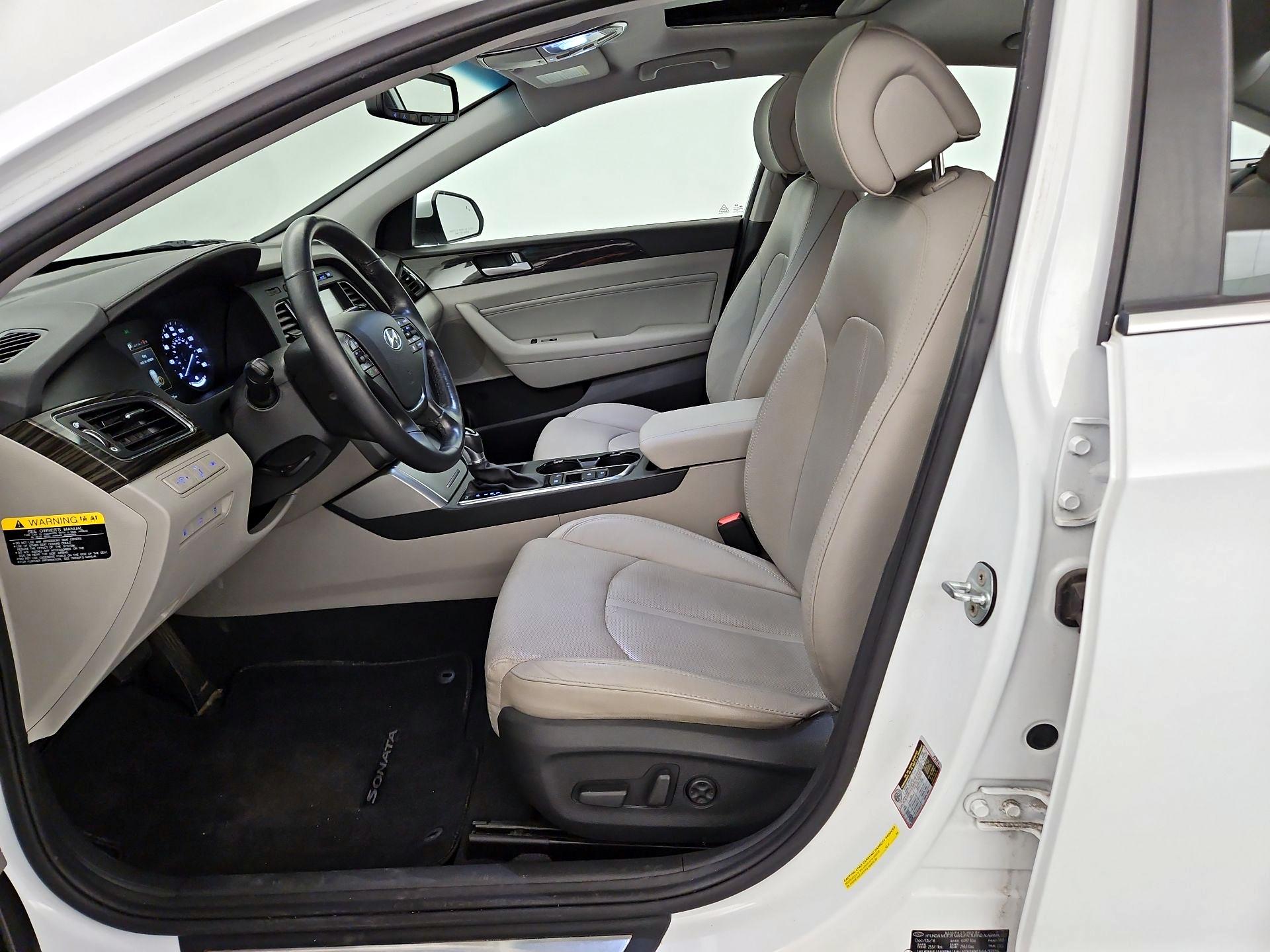 Thumbnail: 2017 Hyundai Sonata - 11