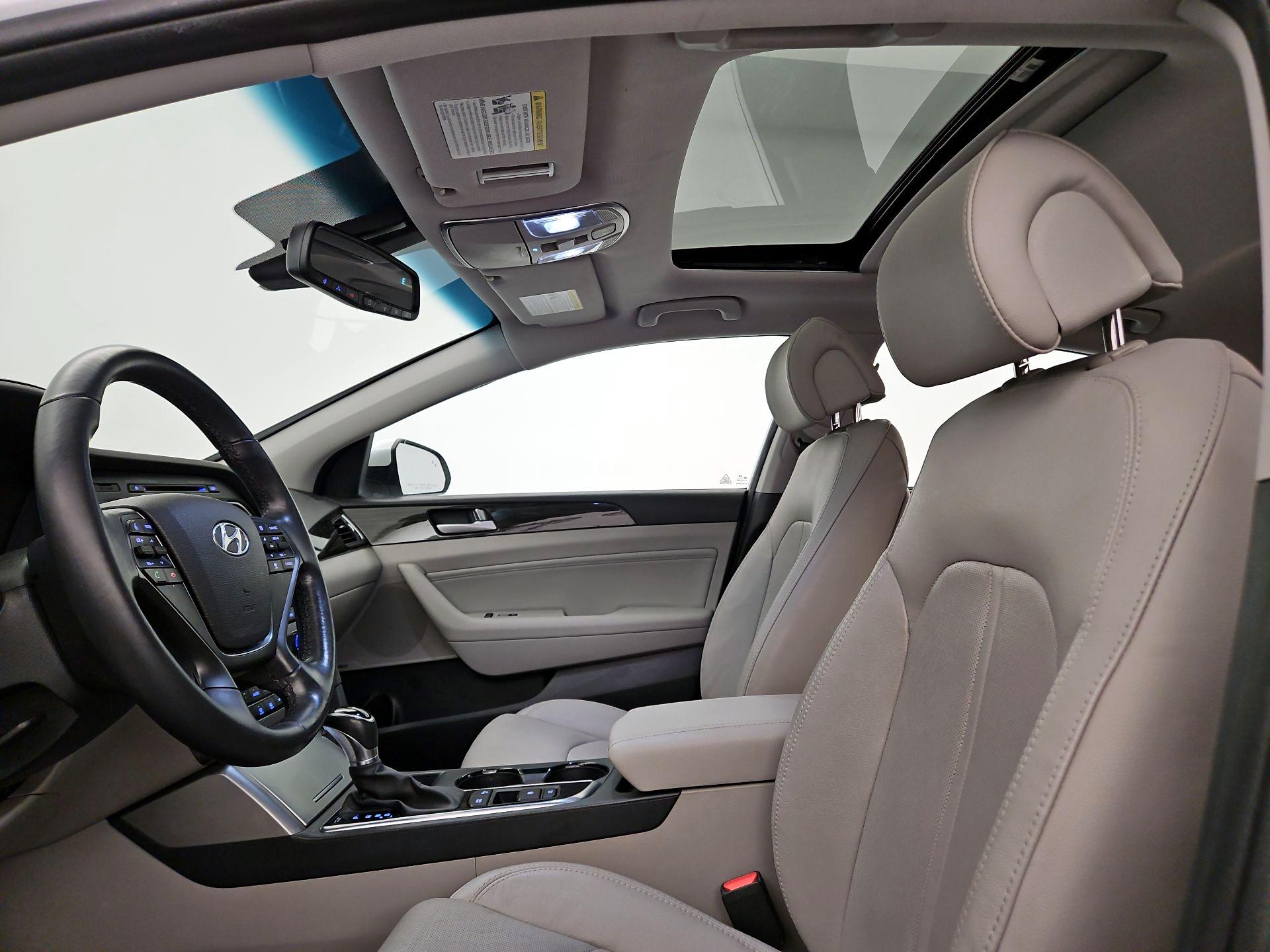 Thumbnail: 2017 Hyundai Sonata - 20
