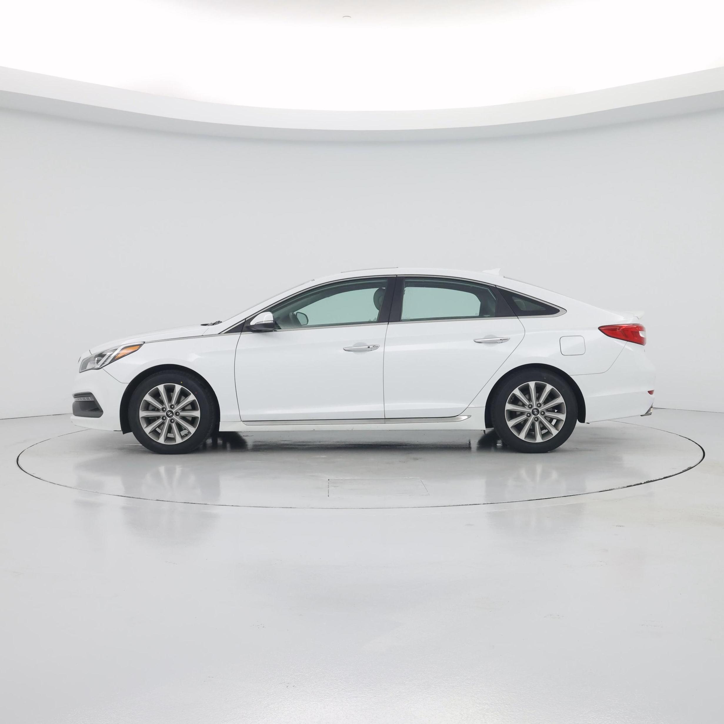 Thumbnail: 2017 Hyundai Sonata - 3
