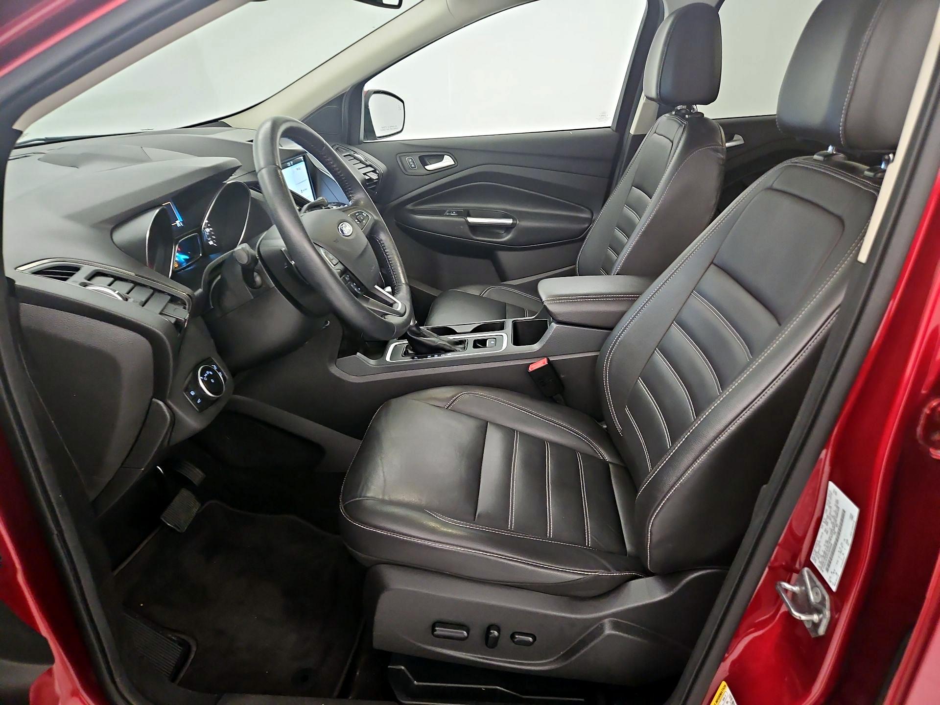 Thumbnail: 2017 Ford Escape - 11