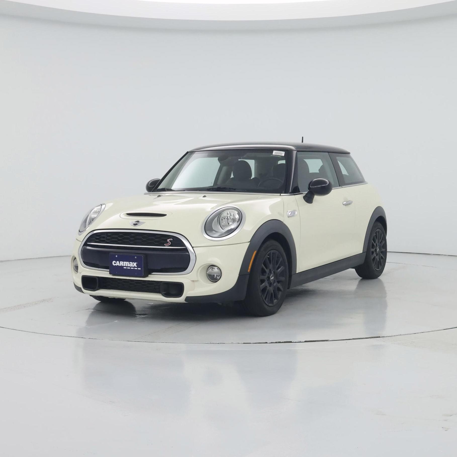 Thumbnail: 2016 MINI Cooper Hardtop - 4