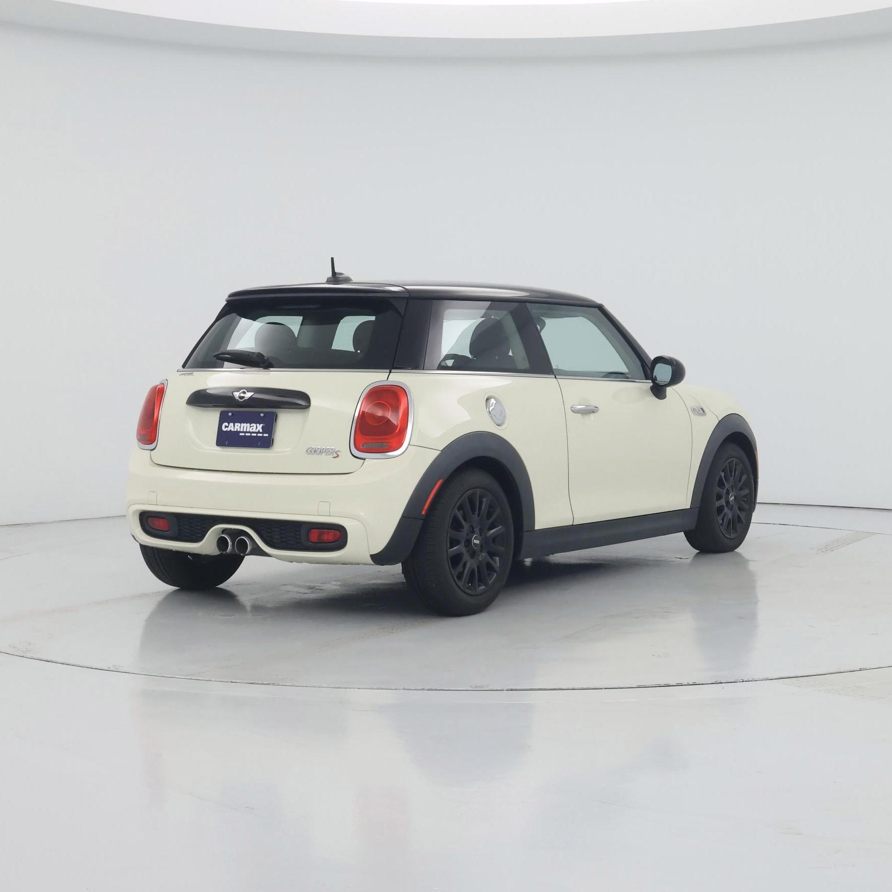 Thumbnail: 2016 MINI Cooper Hardtop - 8