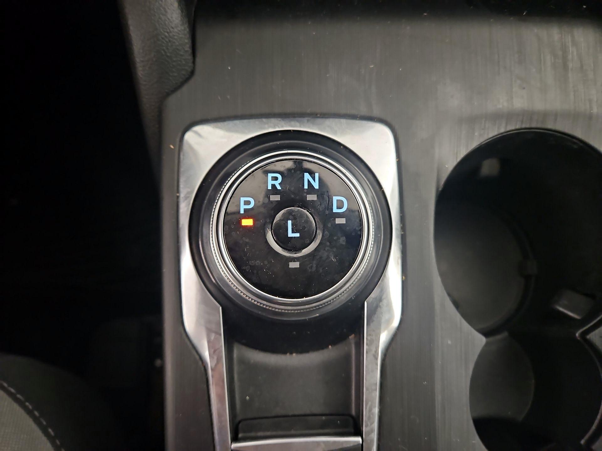 Thumbnail: 2020 Ford Escape - 18