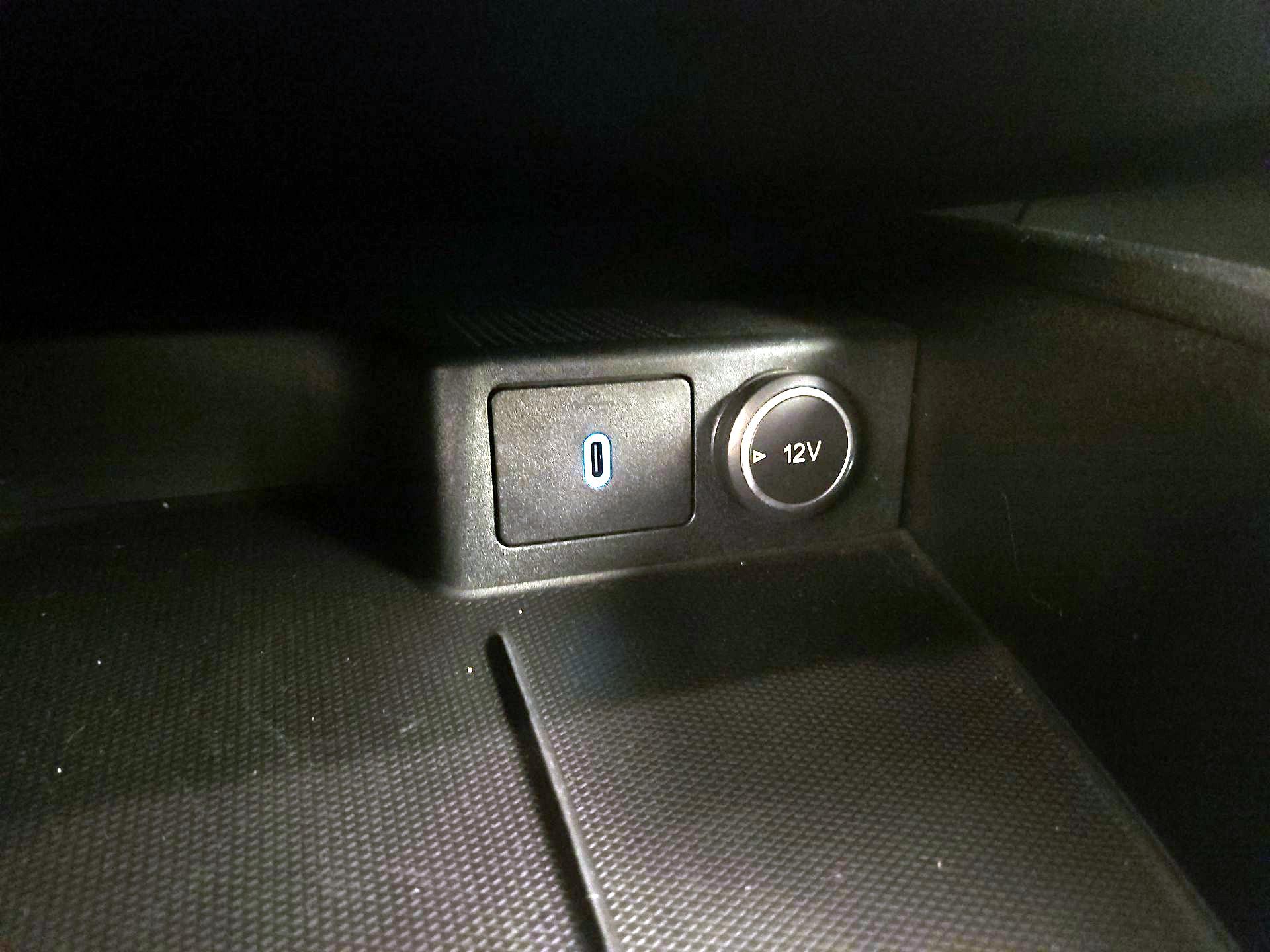 Thumbnail: 2020 Ford Escape - 19