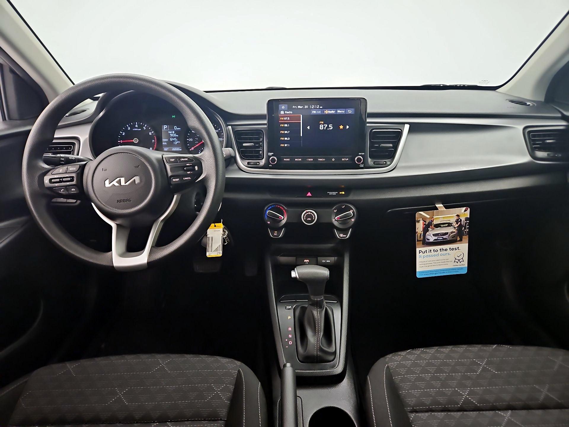 Thumbnail: 2023 Kia Rio - 9