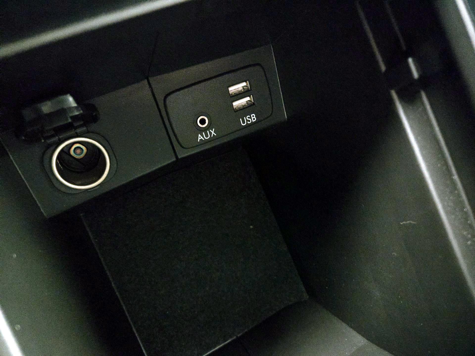 Thumbnail: 2017 Subaru Forester - 18