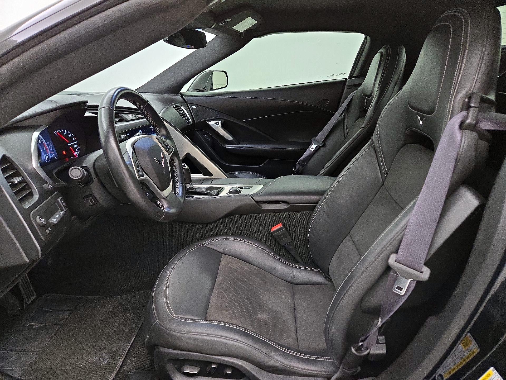 Thumbnail: 2015 Chevrolet Corvette - 11