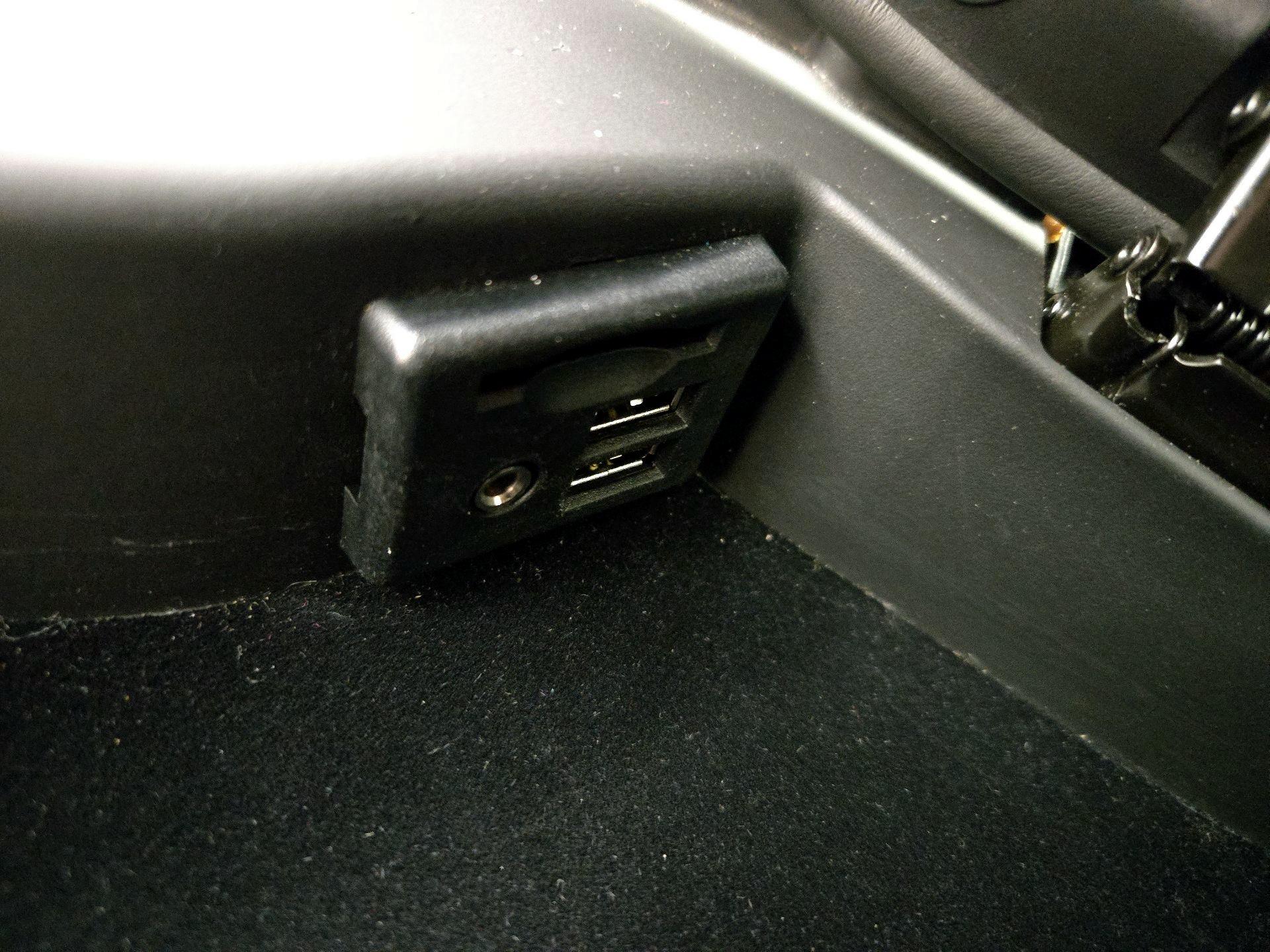 Thumbnail: 2015 Chevrolet Corvette - 19