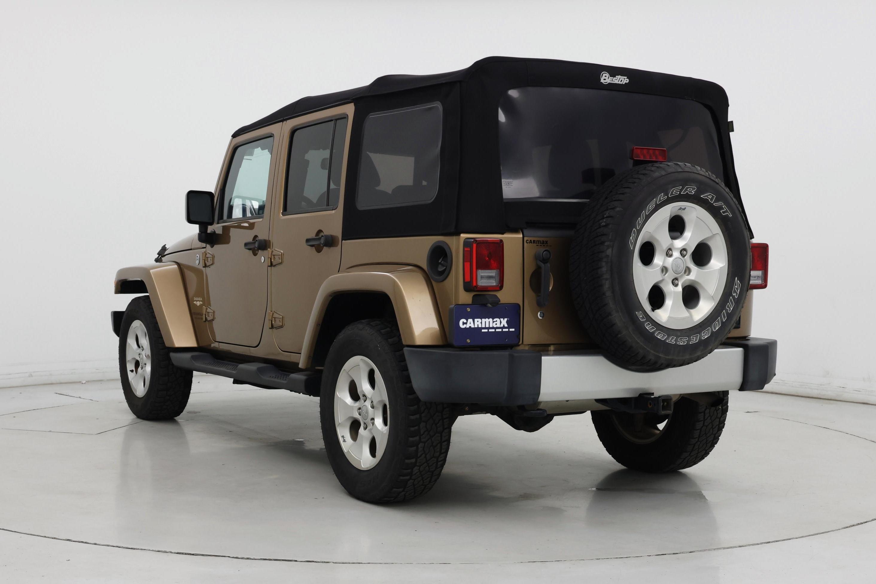 Thumbnail: 2015 Jeep Wrangler - 2
