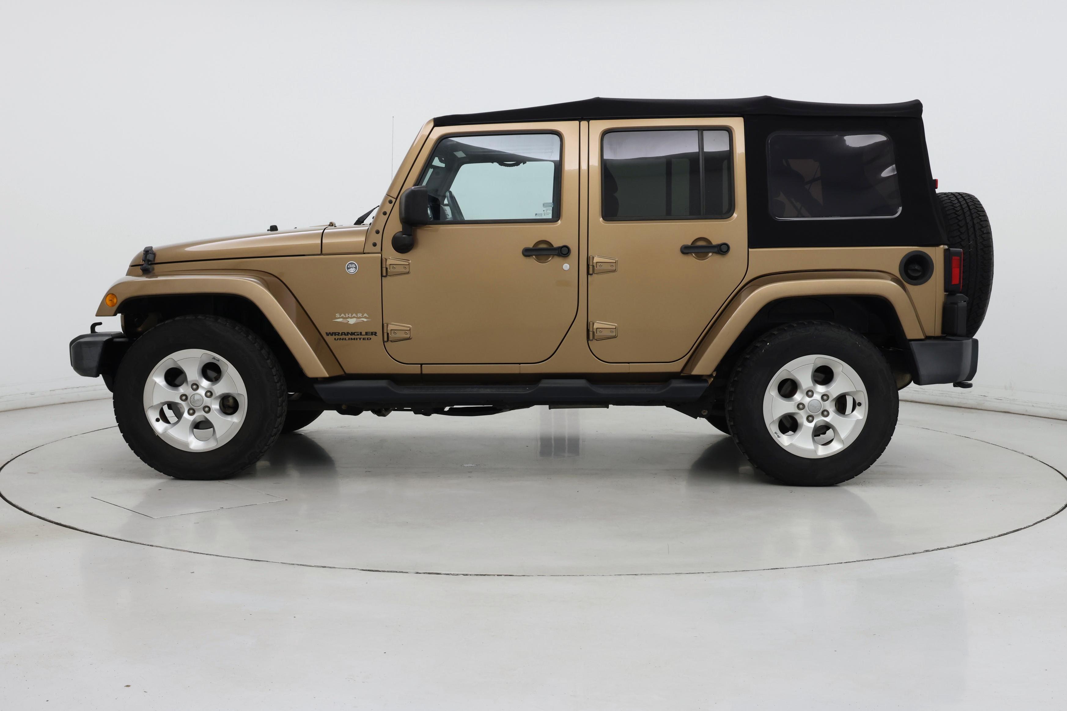 Thumbnail: 2015 Jeep Wrangler - 3