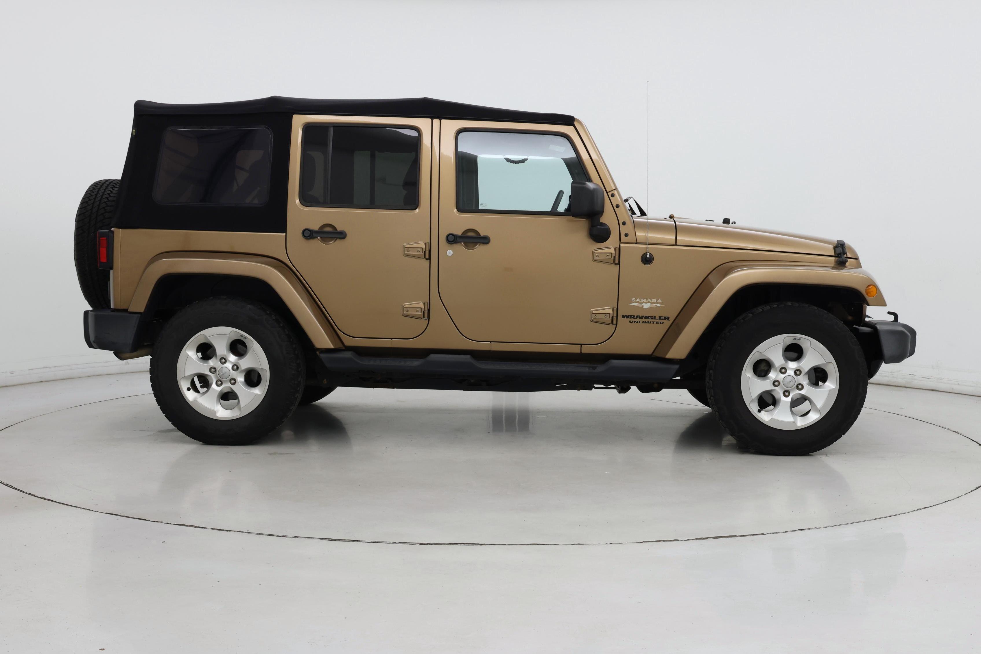 Thumbnail: 2015 Jeep Wrangler - 7