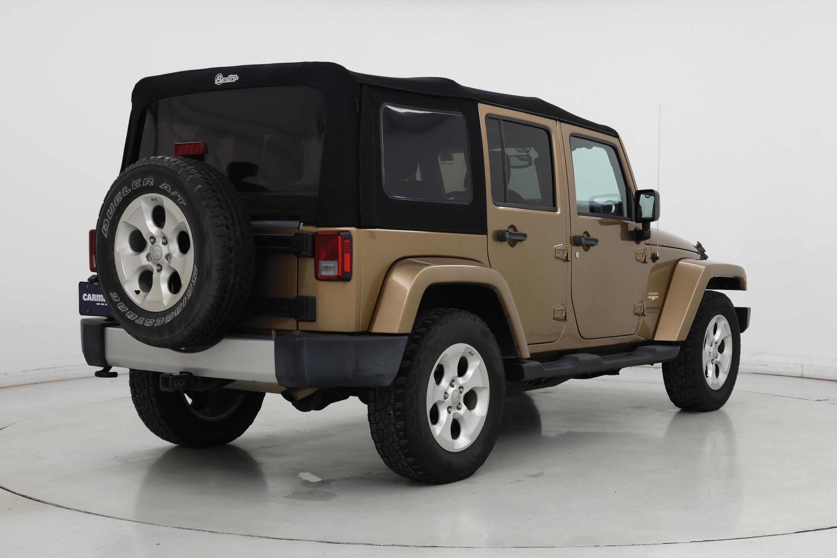 Thumbnail: 2015 Jeep Wrangler - 8