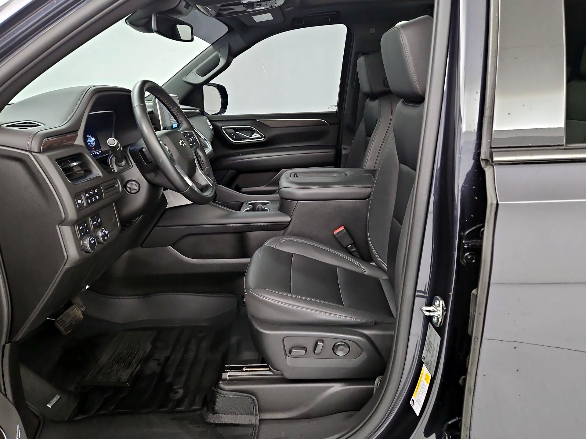 Thumbnail: 2023 Chevrolet Suburban - 11