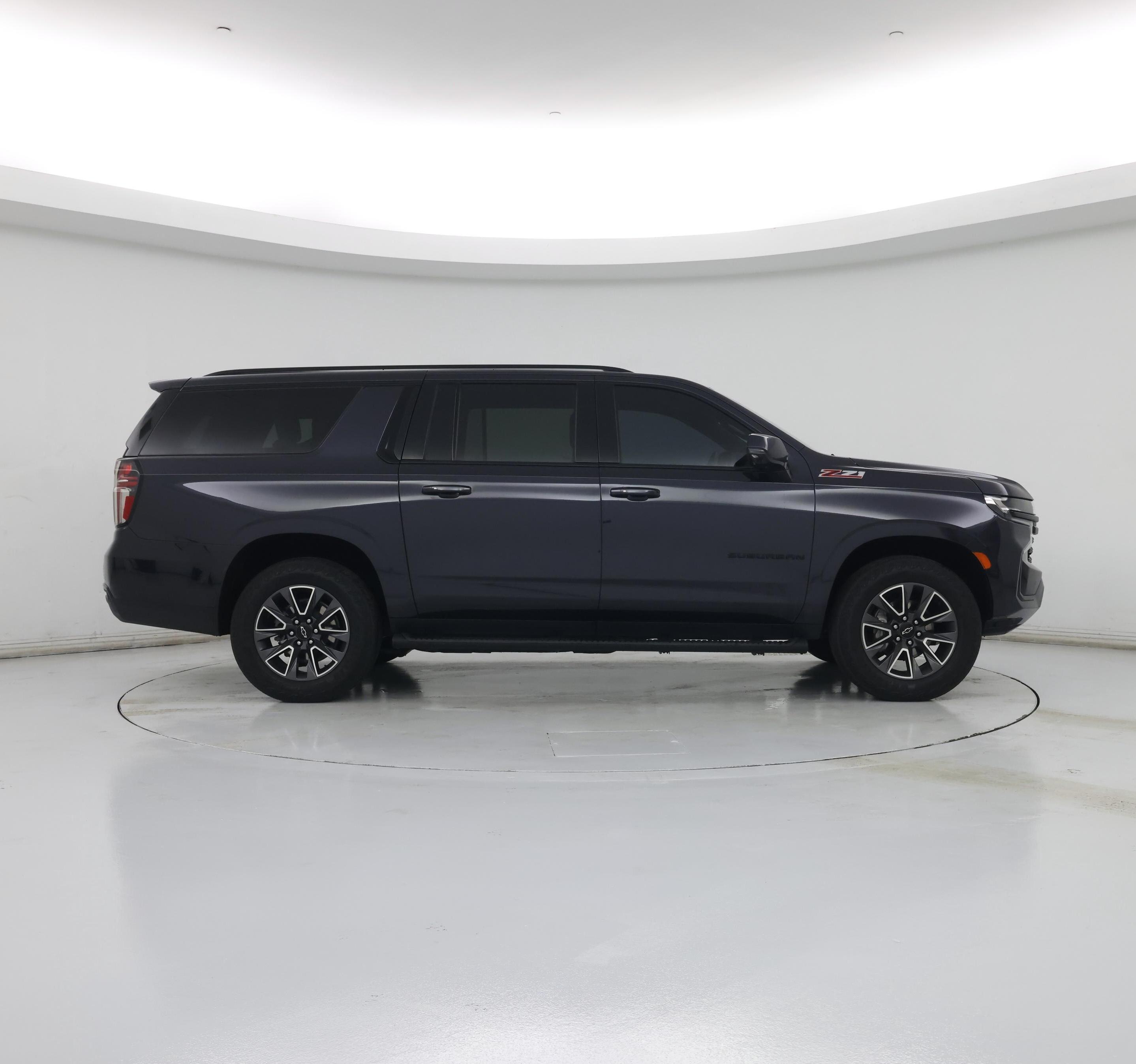 Thumbnail: 2023 Chevrolet Suburban - 7