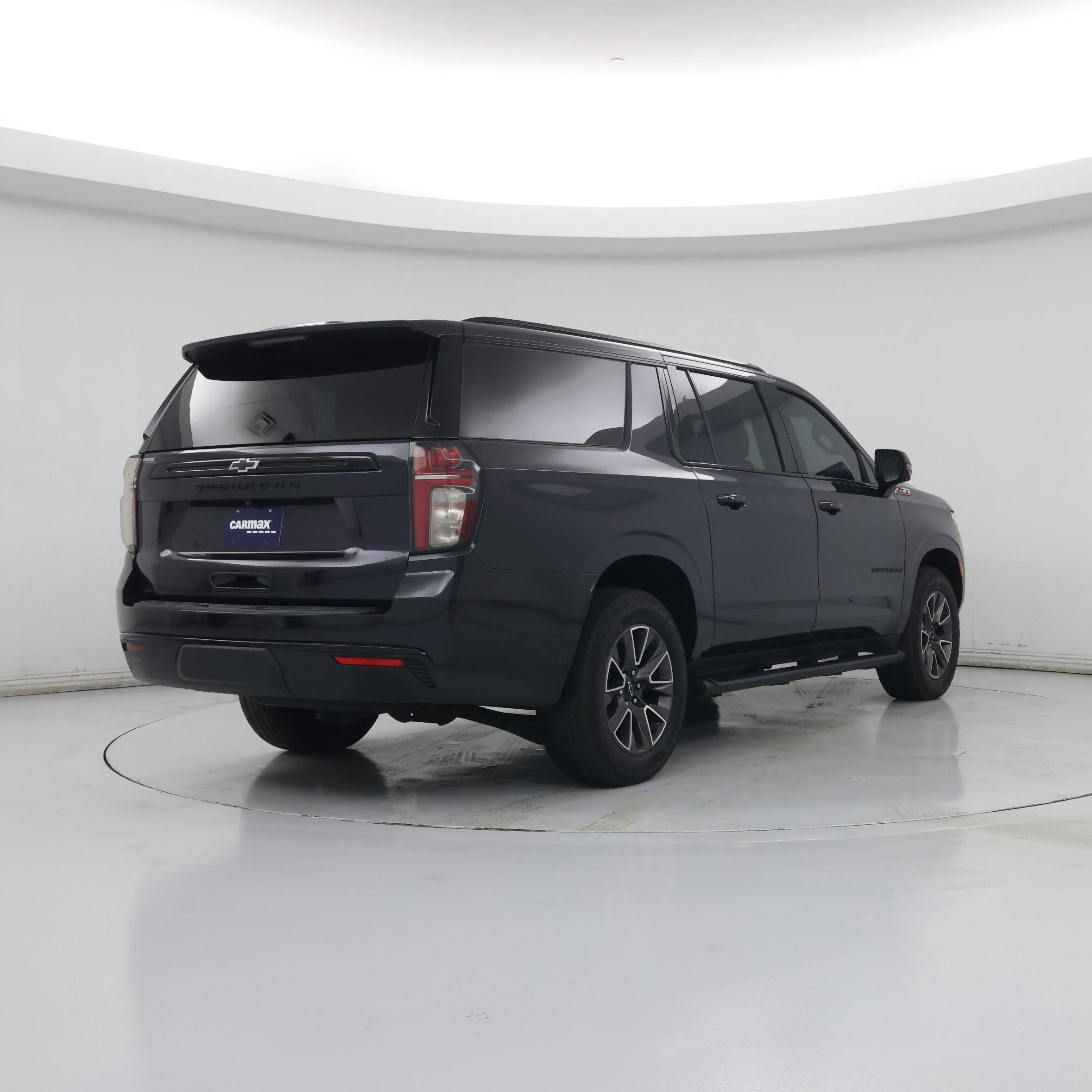 Thumbnail: 2023 Chevrolet Suburban - 8